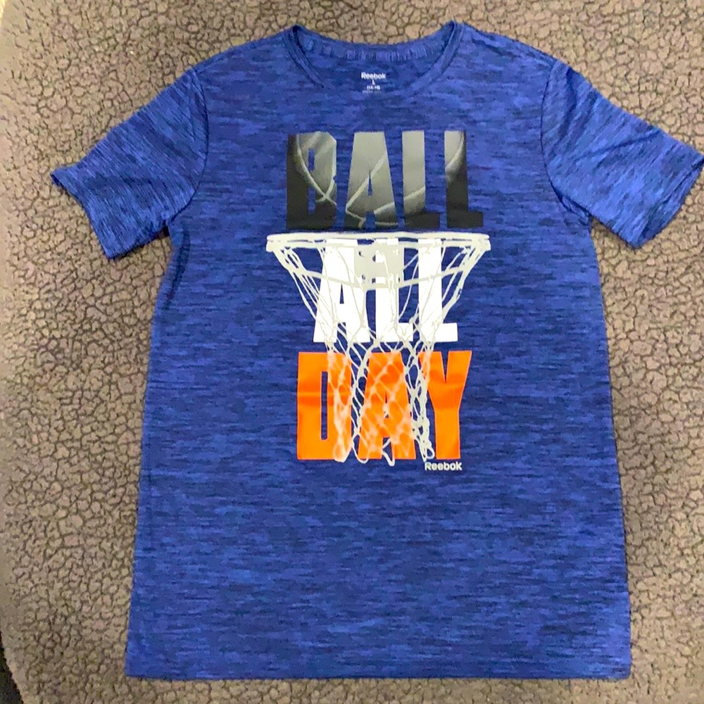 🏀 Reebok Polyester Tee 🏀